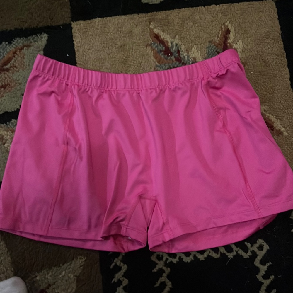 Athletic shorts
